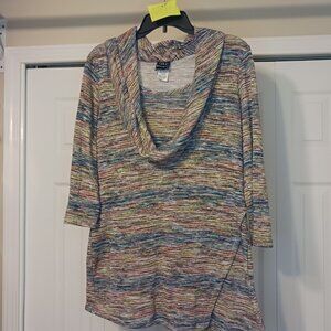 3/$18 or 5/$25 - Coco Bianco Black/Red Long Sleeve Top Size Large